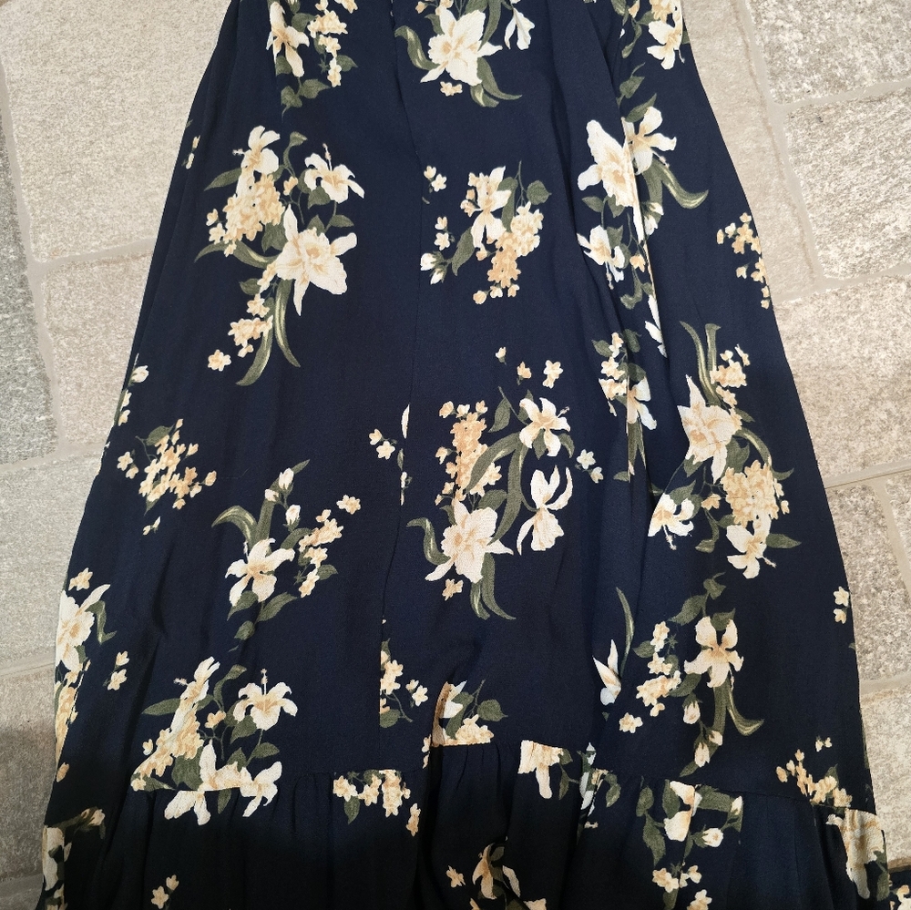 Reformation Midi Dress Navy Blue Small Floral 4 6 Small Spring Summer Flutter S - Picture 12 of 15